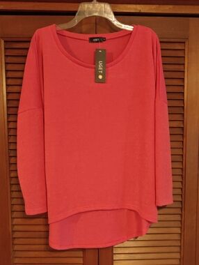 NWT Uget Scoop-Neck Long-Sleeve Pink Tunic